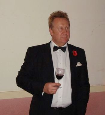 Robin Madden (Dave Hood's brother in law)